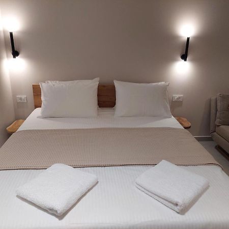 Phoenix Apartments Парга Екстериор снимка