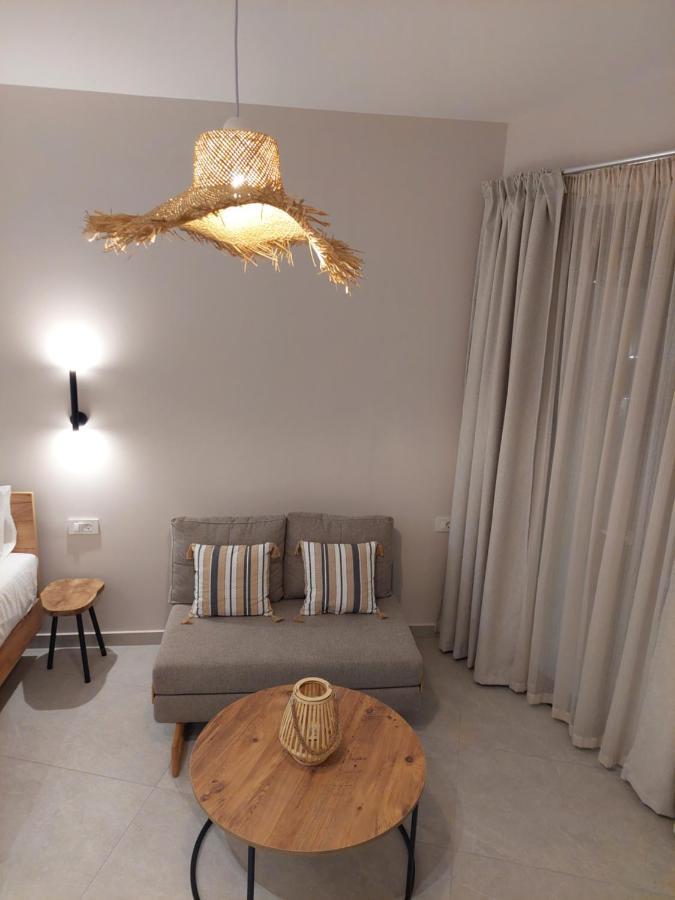 Phoenix Apartments Парга Екстериор снимка