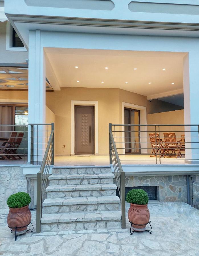 Phoenix Apartments Парга Екстериор снимка
